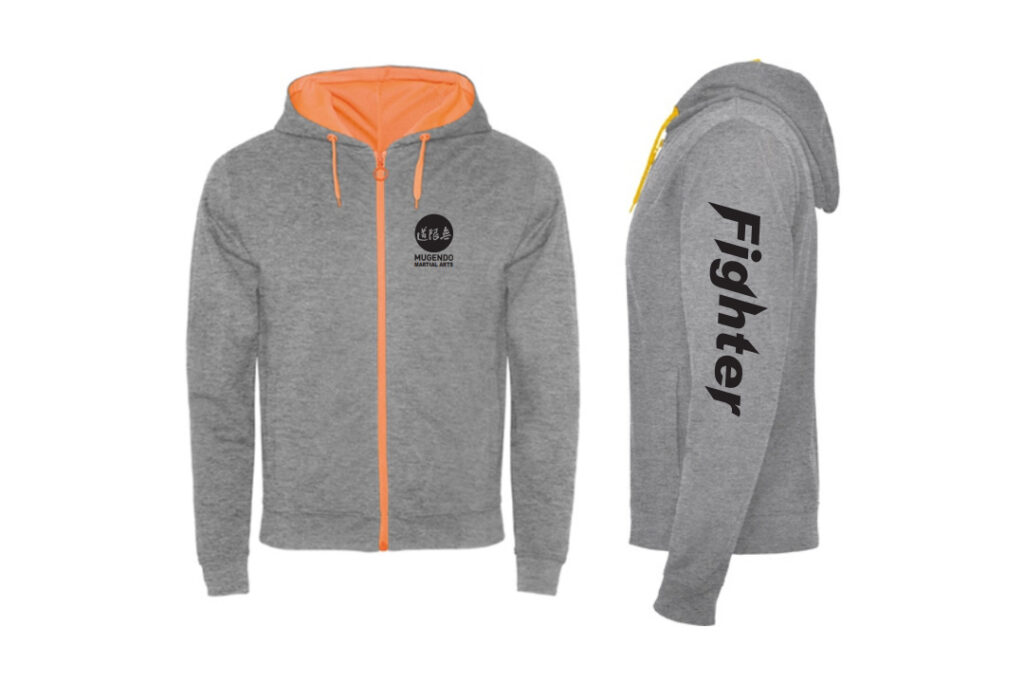 SUDADERA CON CREMALLERA Y CAPUCHA MOD. MUGENFU
